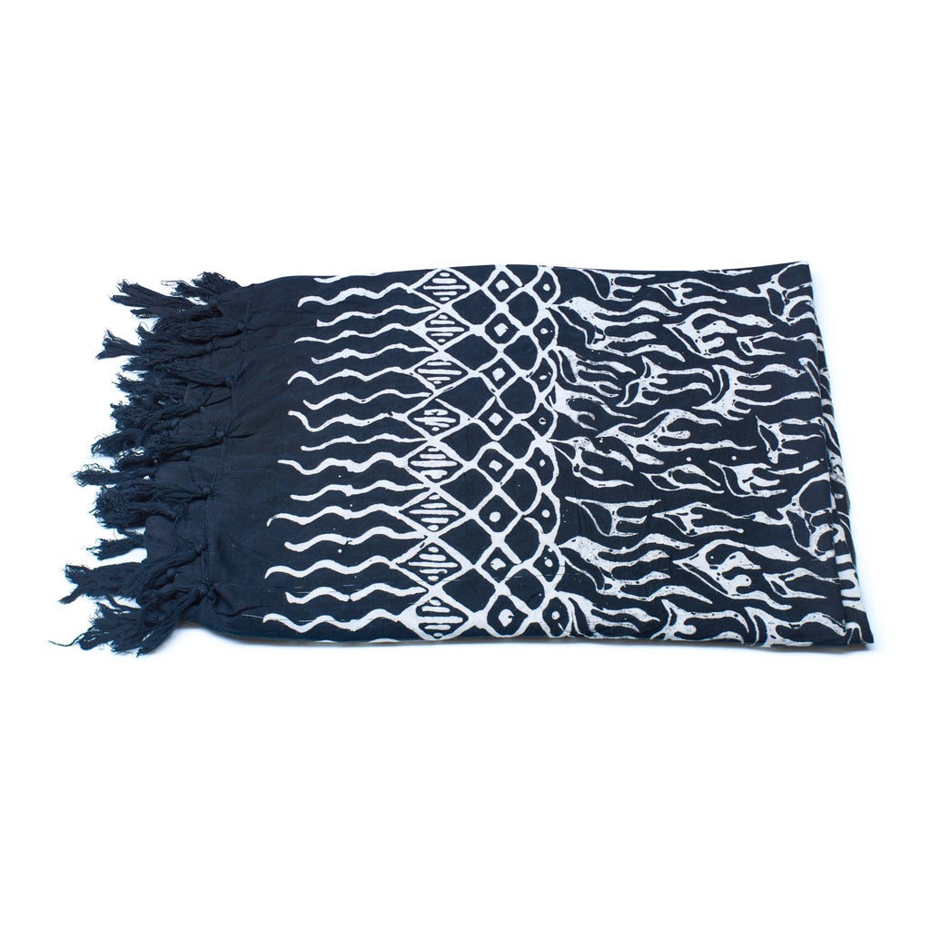 Luxe rayon sarong zwart/wit - Stijlvolle, lichte cover-up & strandhanddoek